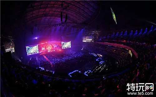 至欧洲足坛 至欧洲足坛