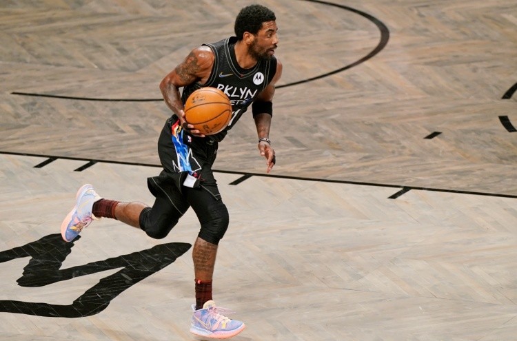 在他的指导 在他的指导