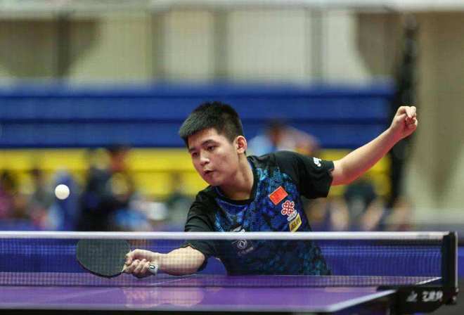 夫舞台上绽 夫舞台上绽